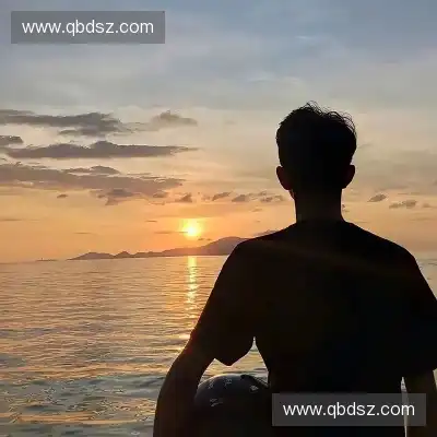 钟凌耘